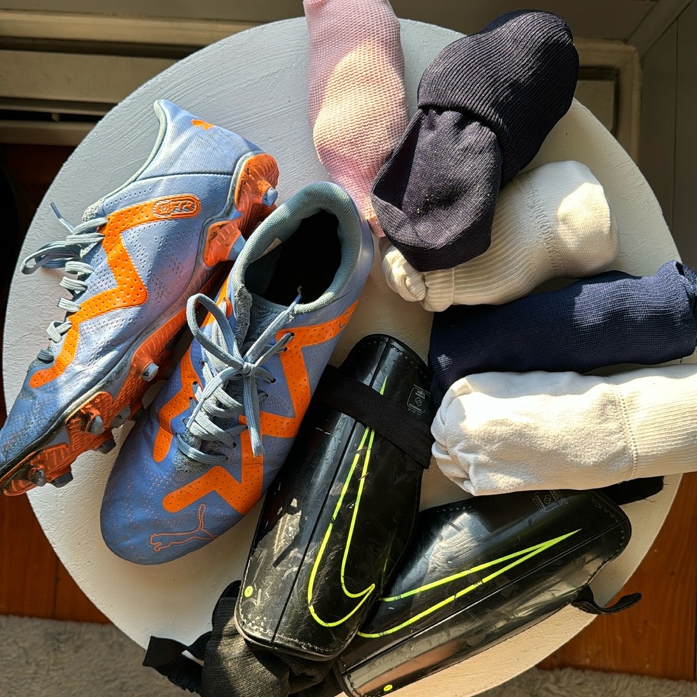 COPY - Men’s Soccer Pack